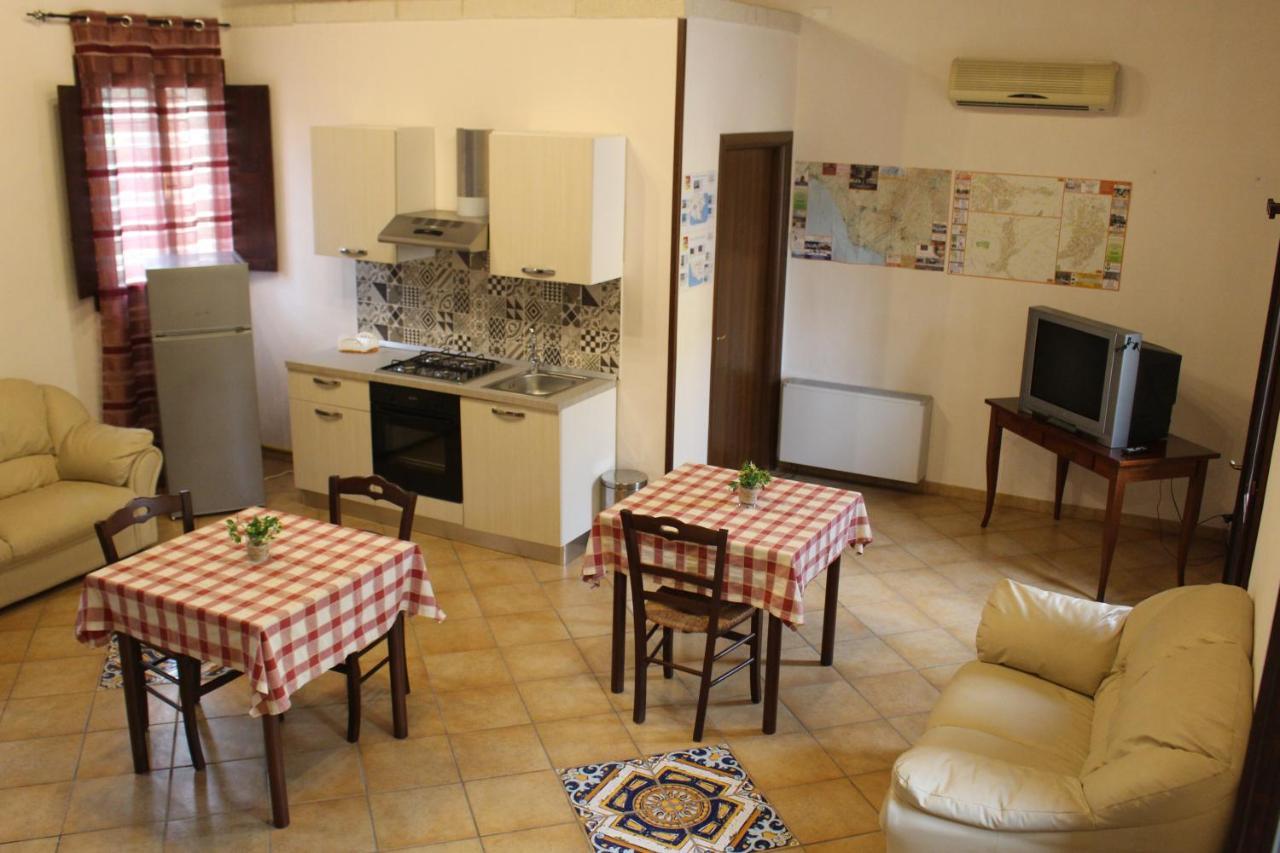 Agriturismo Tenuta Margitello Comiso Luaran gambar